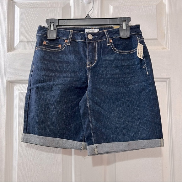 Aeropostale Jean Denim Shorts Women's Blue Size 3/4 NWT - Picture 1 of 6